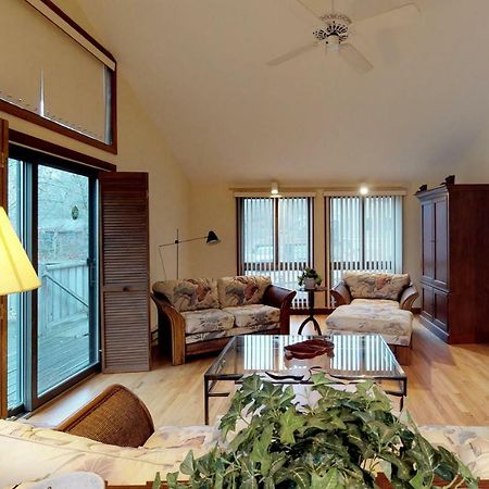 Island Getaway Villa Oak Bluffs Exterior photo